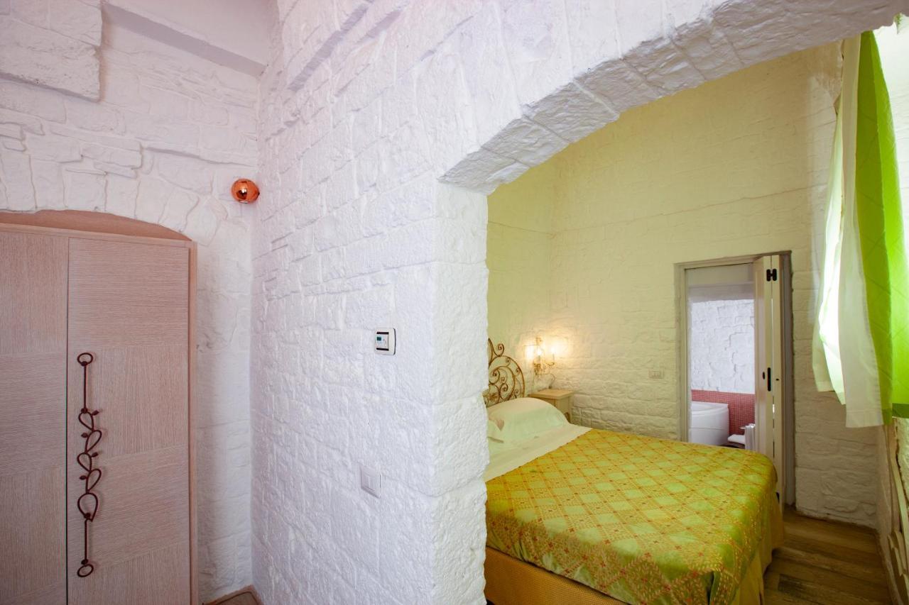 Le Alcove - Luxury Hotel Nei Trulli Alberobello Exterior photo