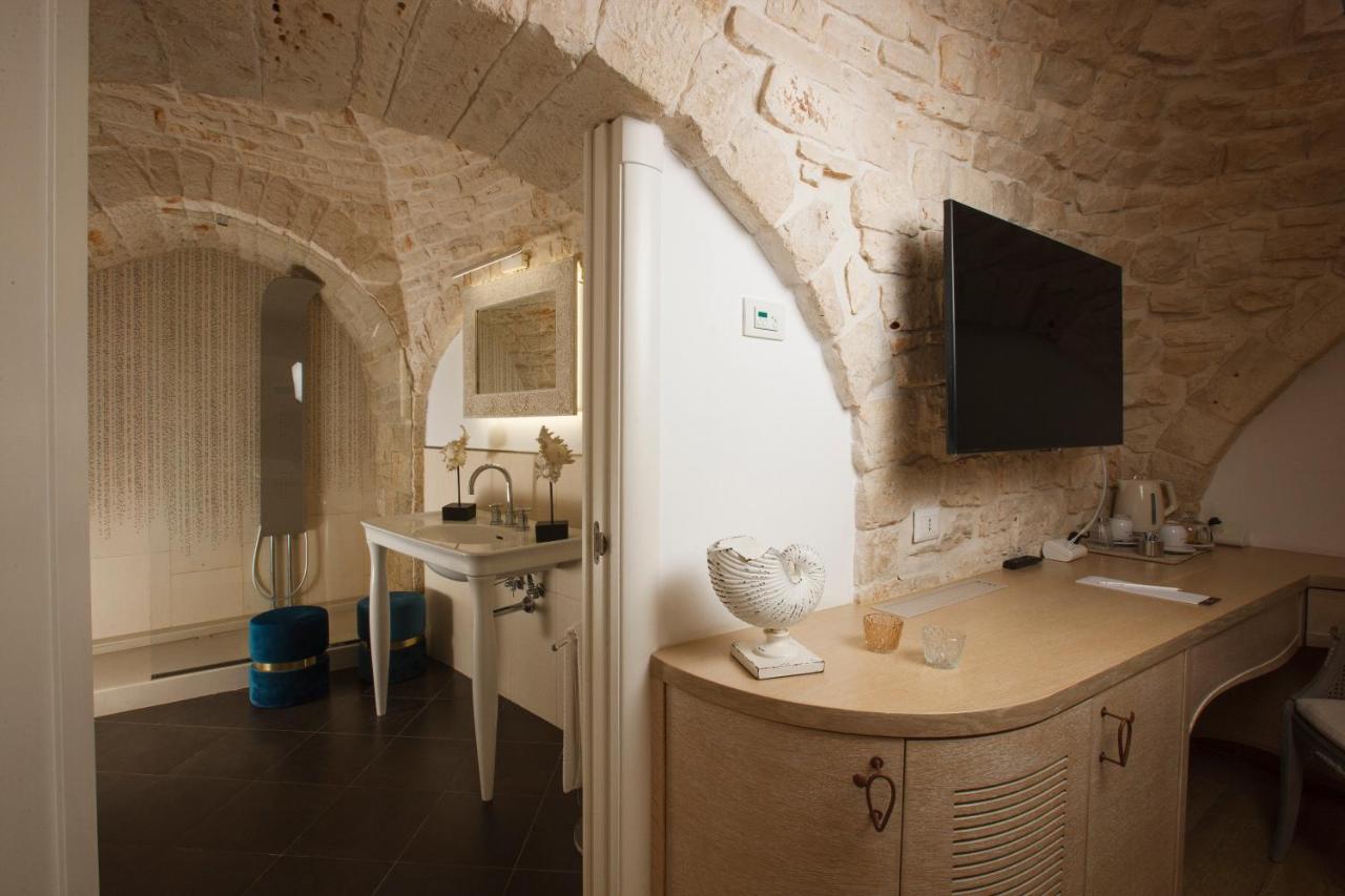 Le Alcove - Luxury Hotel Nei Trulli Alberobello Exterior photo