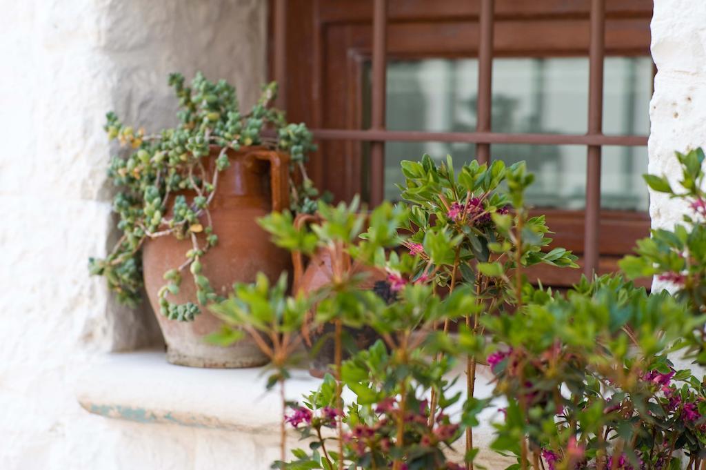 Le Alcove - Luxury Hotel Nei Trulli Alberobello Exterior photo