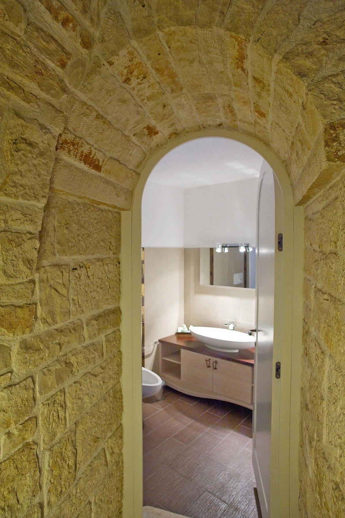 Le Alcove - Luxury Hotel Nei Trulli Alberobello Exterior photo